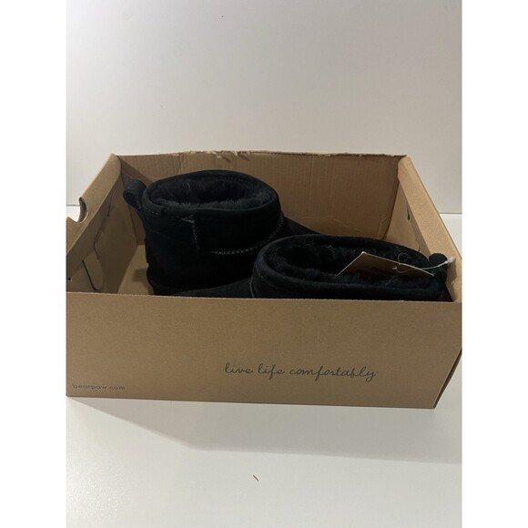 NWT bearpaw boots women size 8 Color Black Shorty 2860W - Picture 8 of 8